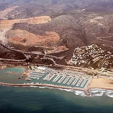 Villamarly I - Luxury House 100 From The Beach